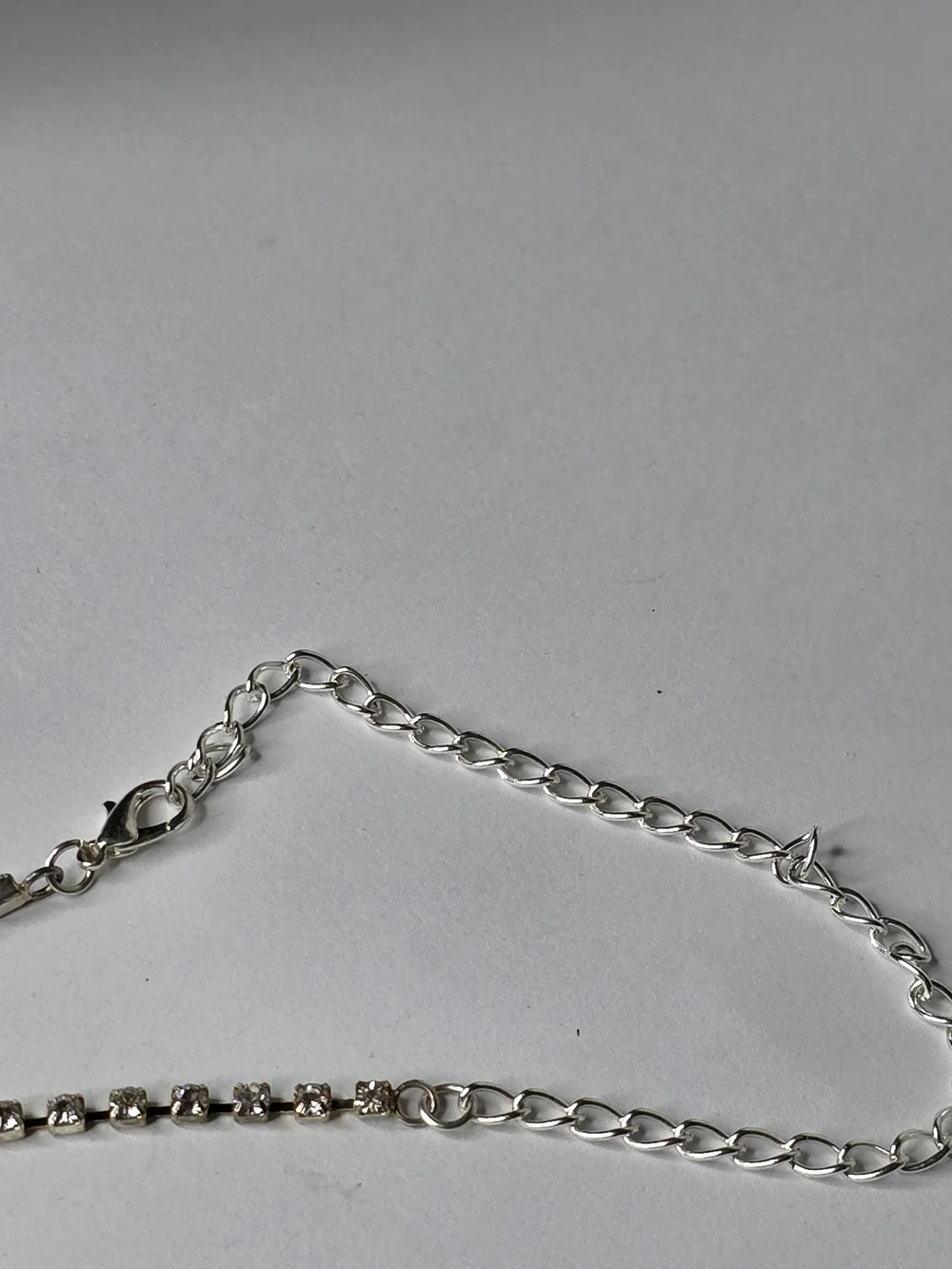 90s style Rhinestone Drop V-Front Necklace - Silver Tone gradual size bling